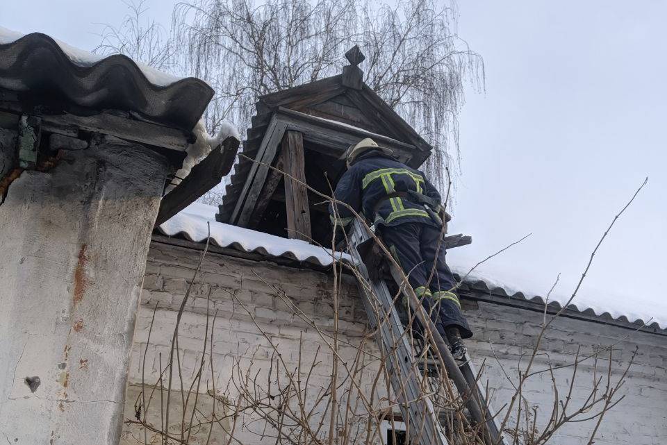 В Лозовой - два поджога с разницей в час