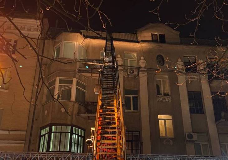 В центре Харькова из-за камина загорелся памятник архитектуры (фото)