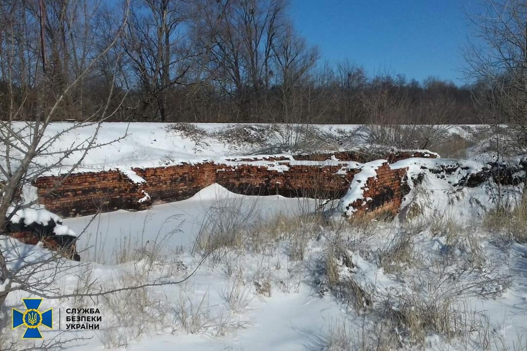 Вместо предприятия - пустырь. Под Харьковом обнаружили несуществующий завод