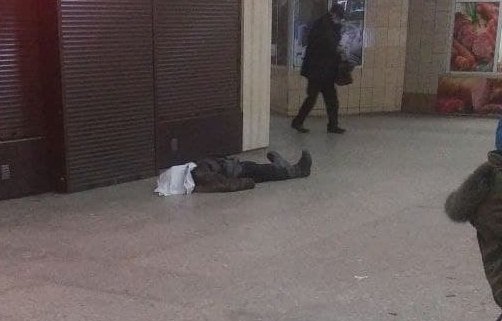 В метро умерла женщина