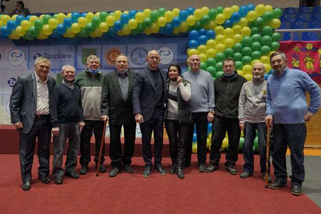 В Харькове при поддержке фармкомпании "Здоровье" прошел чемпионат Украины по вольной борьбе памяти Леонида Дуная