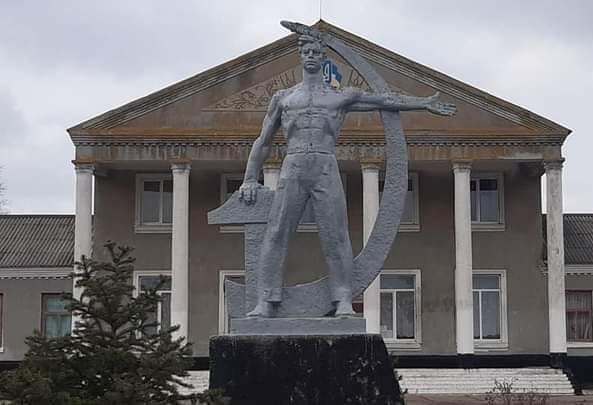 Под Харьковом нашли запрещенный памятник