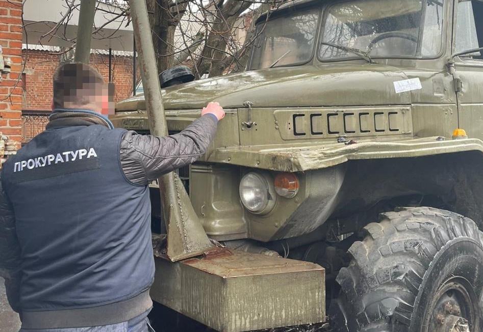 Под Харьковом за старый грузовик выложили почти миллион гривен