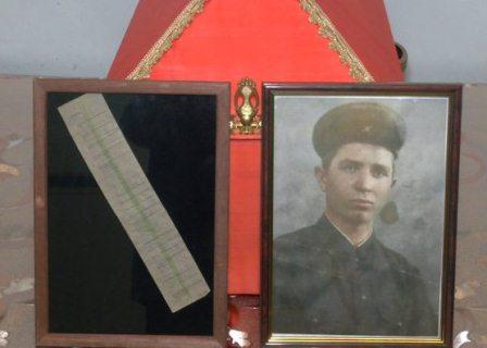 Благодаря медальону. В Харьковскую область вернули останки воина, которые нашли под Санкт-Петербургом
