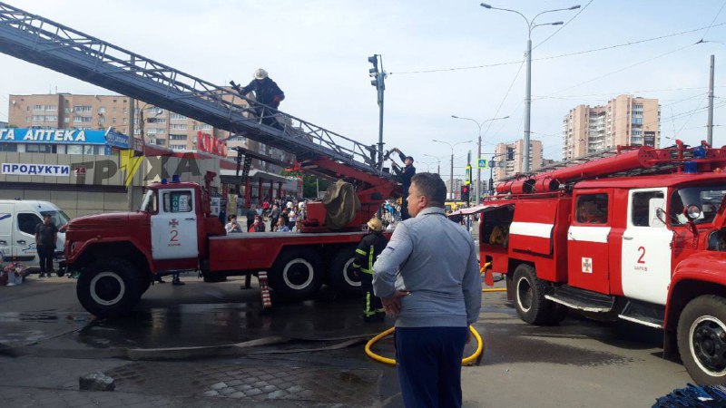 На проспекте Гагарина - пожар (видео)