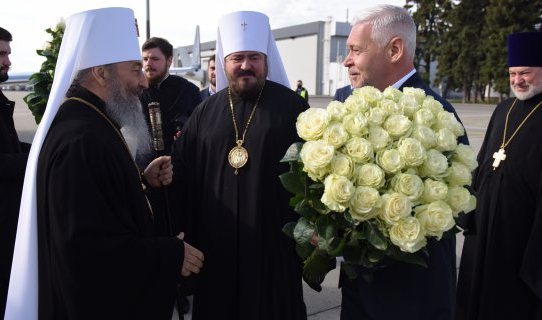 Освятит памятник и отслужит литургию. В Харьков прибыл митрополит Онуфрий