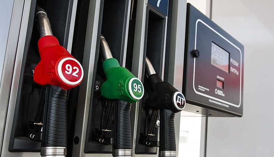 В Харькове на заправках перестали продавать бензин