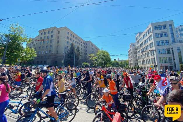 Велодень в Харькове: больше 12 тысяч участников и национальный рекорд (фото)