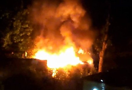 В Харькове - пожар возле "чернобыльской" больницы (видео)