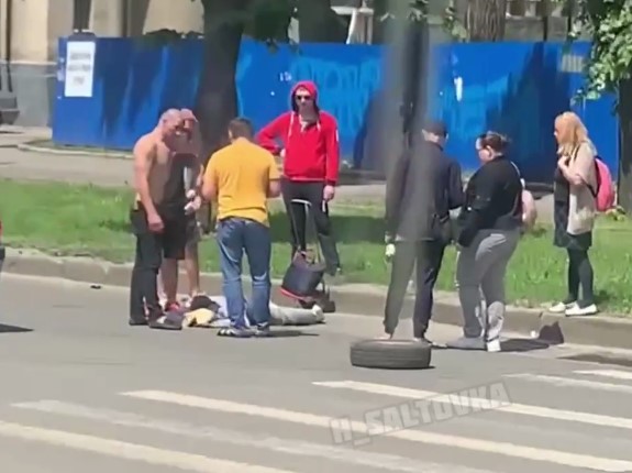 В Харькове – авария, женщину сбили возле перехода (видео)