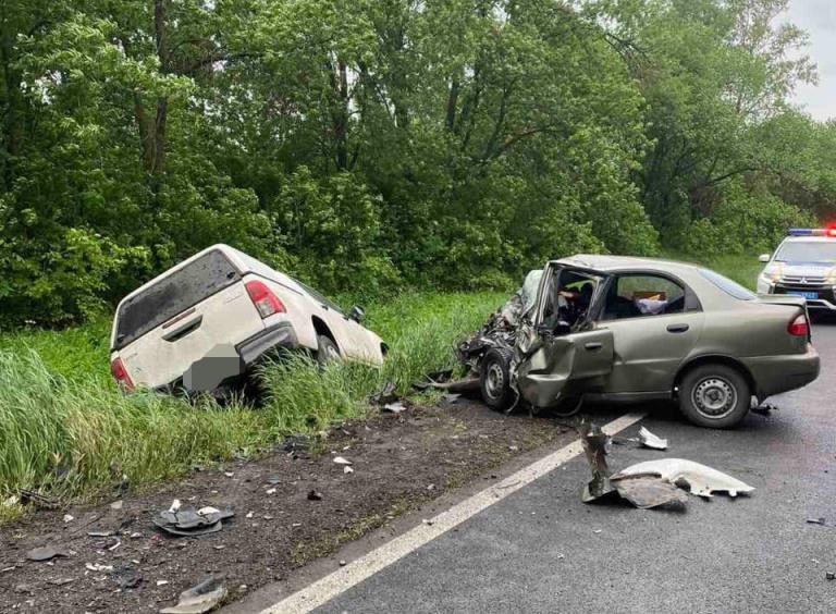 Под Чугуевом в аварии погибли трое человек. Полиция ищет свидетелей