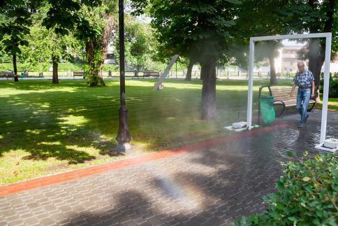 Где в Харькове можно принять душ посреди улицы
