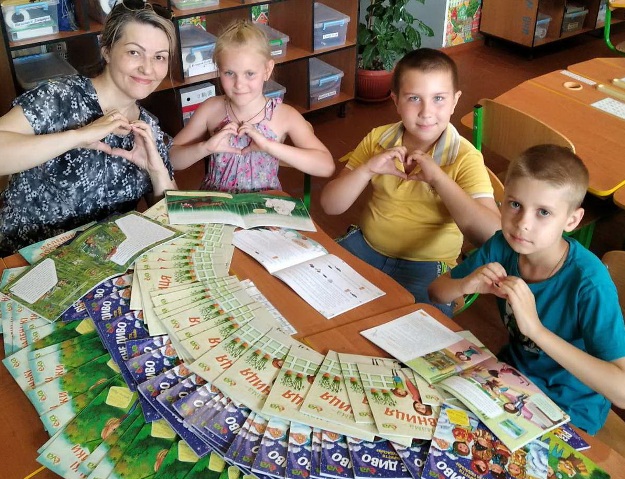 Образовательный проект "Мечтай-читай" охватил более трех тысяч учеников по всей Украине