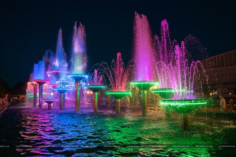 В Харькове открылся Олимпийский фонтан