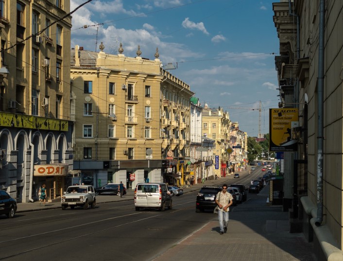 Московский проспект открыли для транспорта