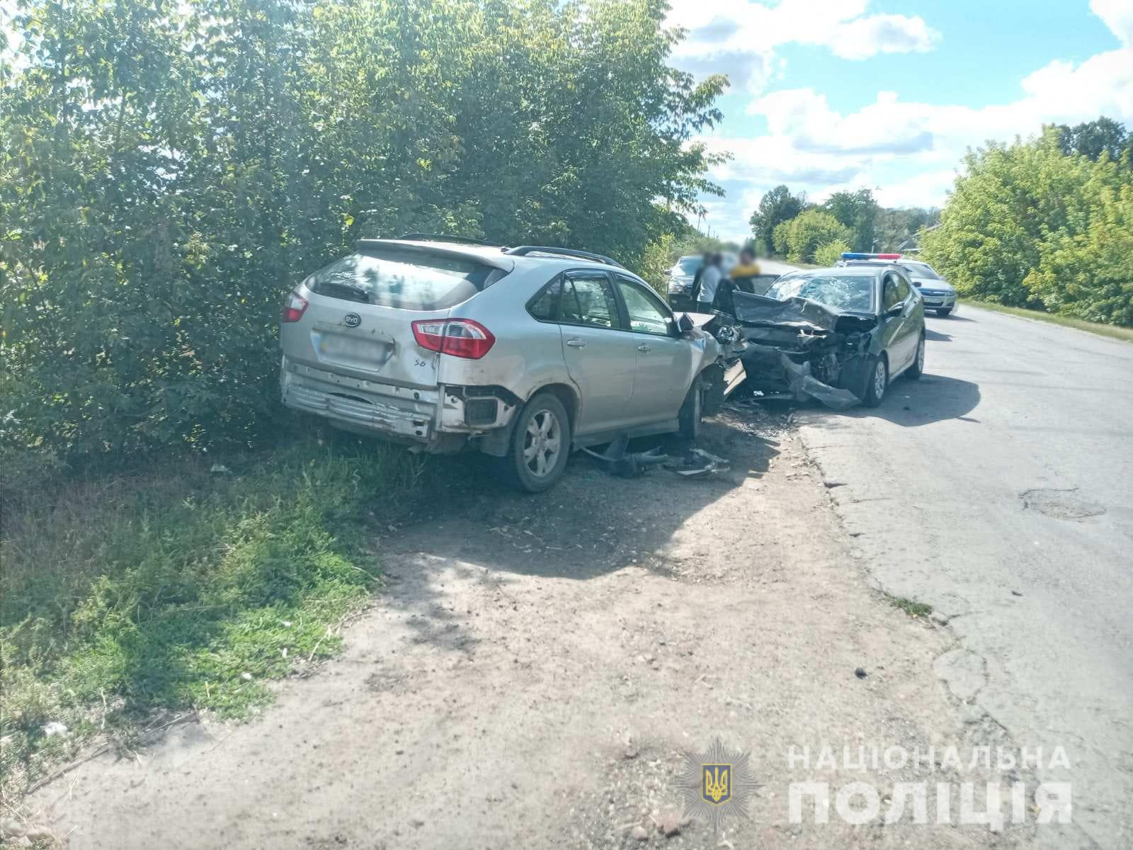 Лобовое столкновение в Кутузовке: погибла пожилая женщина, пострадал ребенок