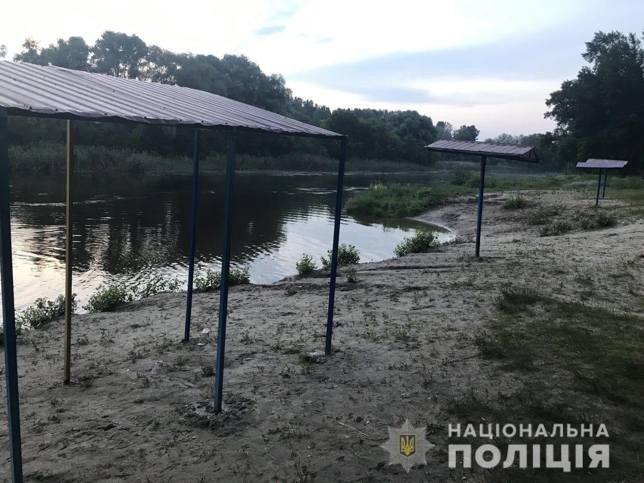 В Харьковской области утонул ребенок. Против матери открыто уголовное производство