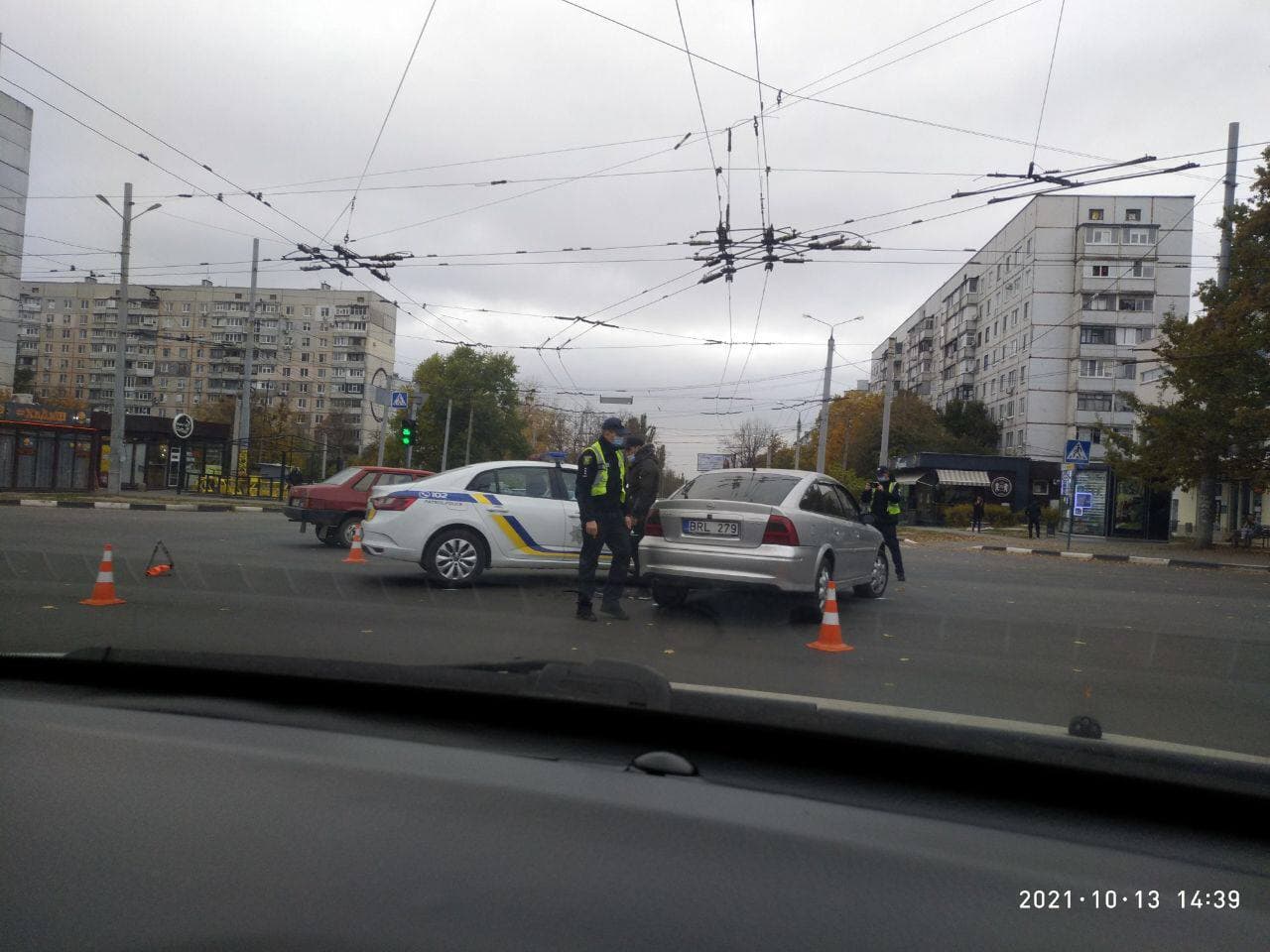 Водитель под наркотиками, без прав, на нерастаможенной машине: подробности ДТП с патрульными в Харькове