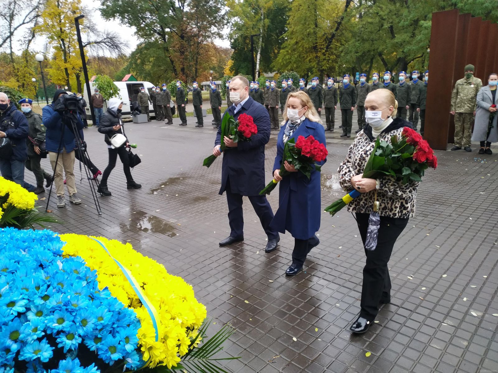 Харьков поздравляет защитников и защитниц Украины