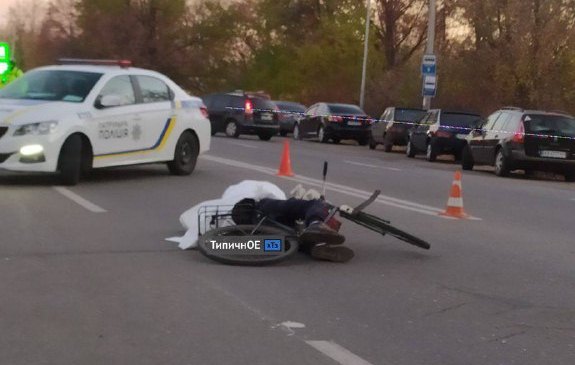 В Харькове мужчина умер во время езды на велосипеде
