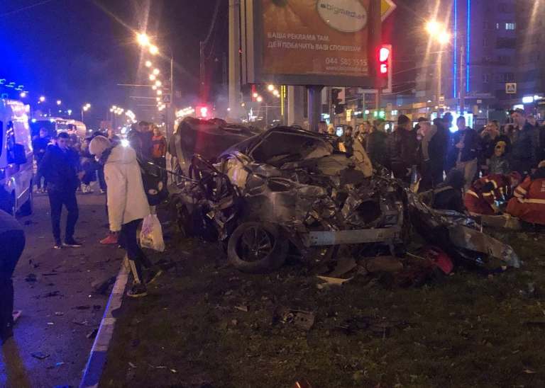 "Из Коли делают преступника": отец подростка на Infiniti – о смертельном ДТП на Гагарина