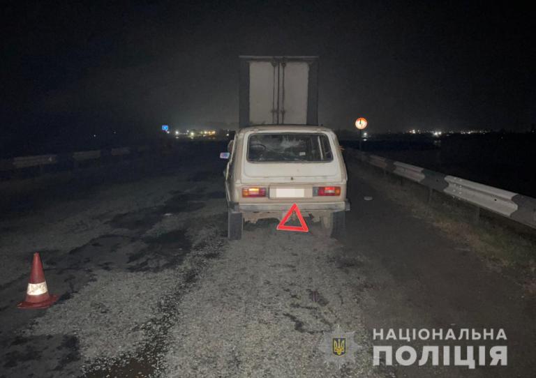 Под Харьковом пьяный водитель врезался в грузовик, погибла женщина