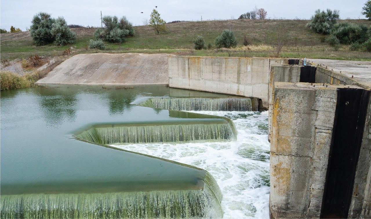 Обмелевшее водохранилище, которое обеспечивает водой Харьков, начали наполнять