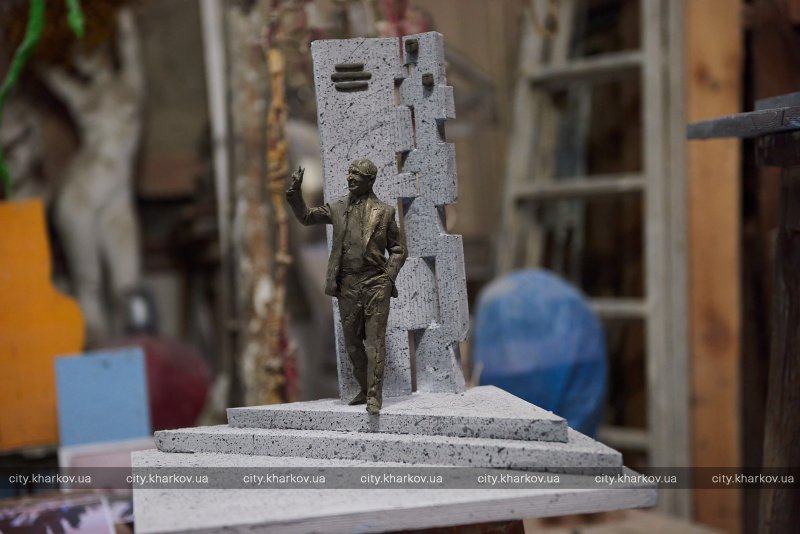 В Харькове появится памятник Кернесу: фото проекта