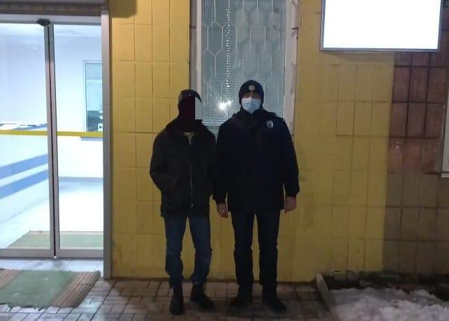Под Харьковом полиция прочесала вокзалы и транспорт в поисках подростка