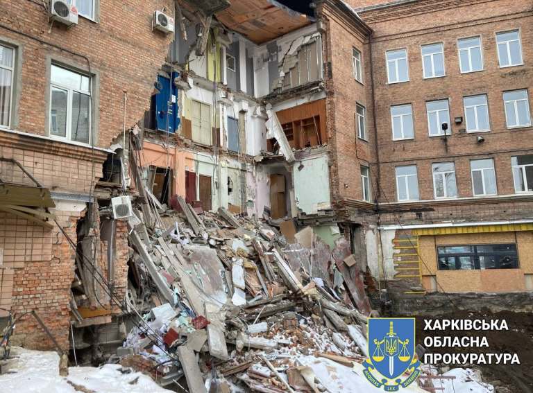 "Возможны новые разрушения": мэрия - про обвал здания на Гагарина