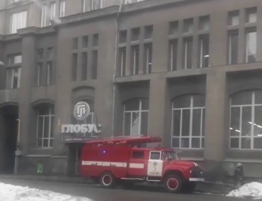 В Харькове горела книжная фабрика (видео)