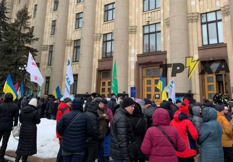 ФОПы вышли на митинг в центре Харькова