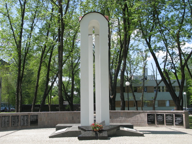 В Харькове реконструируют мемориал