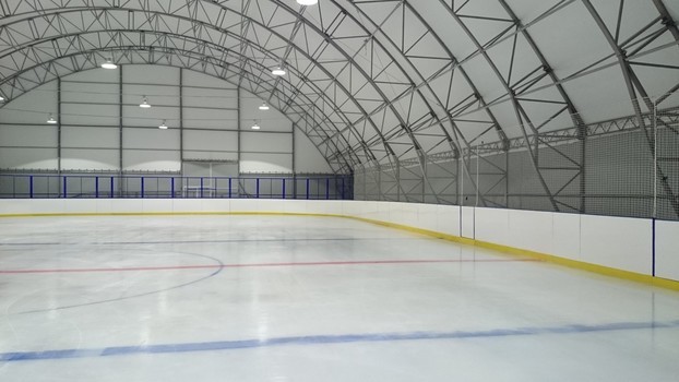 В Харькове будут строить две ледовые арены
