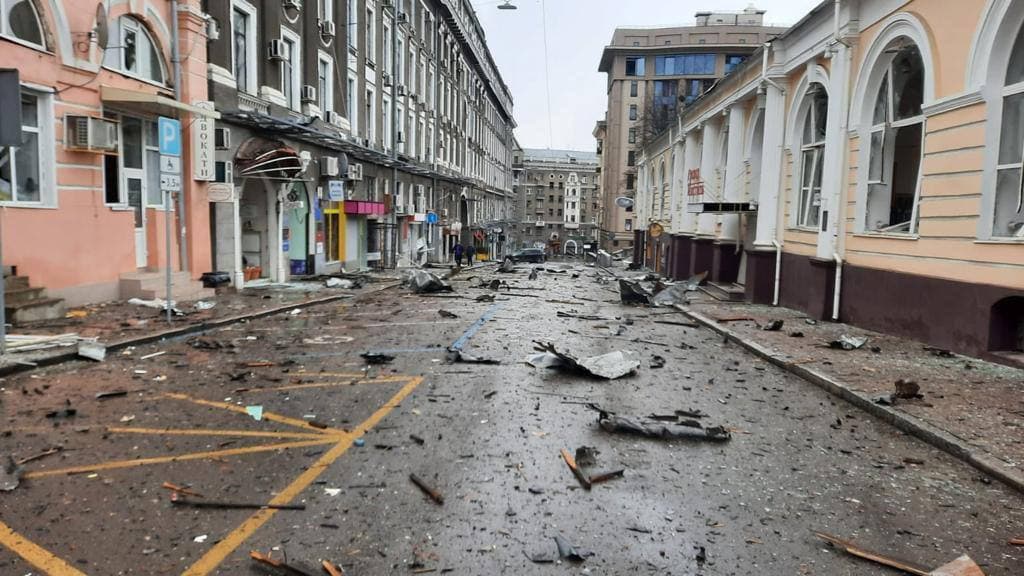 Вчера в Харькове погибли 34 человека, ранены почти 300 – ГосЧС