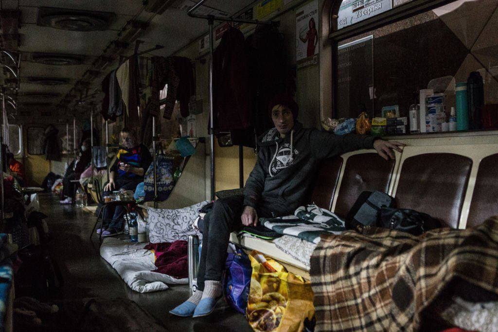 War in Ukraine: how people live in the Kharkiv subway (photo report)