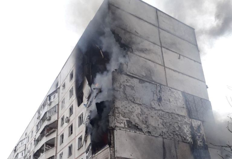 Российская армия уничтожает жилые кварталы в Харькове – Генштаб