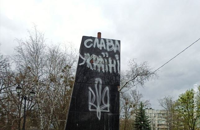 В Сети появилось видео демонтажа памятника Жукову в Харькове