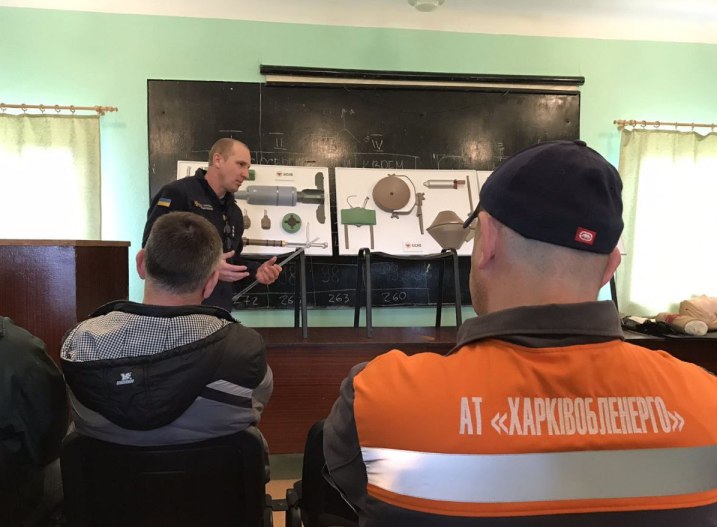 В Харькове спасатели провели учения для энергетиков