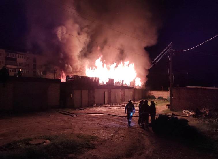 Ночные пожары в Чугуеве были вызваны не обстрелами, а поджогами