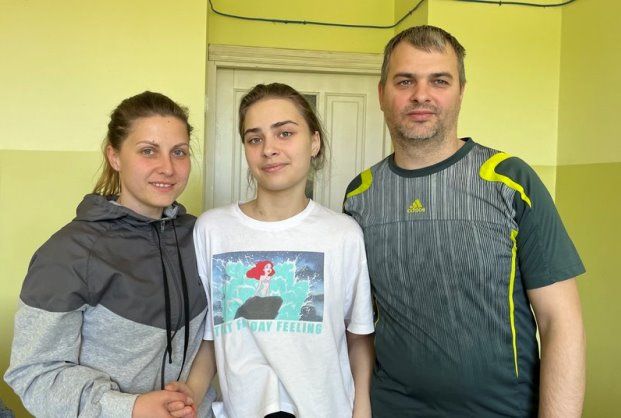 В Харькове девочка-подросток получила ранение при обстреле кассетными снарядами. Ее друг погиб