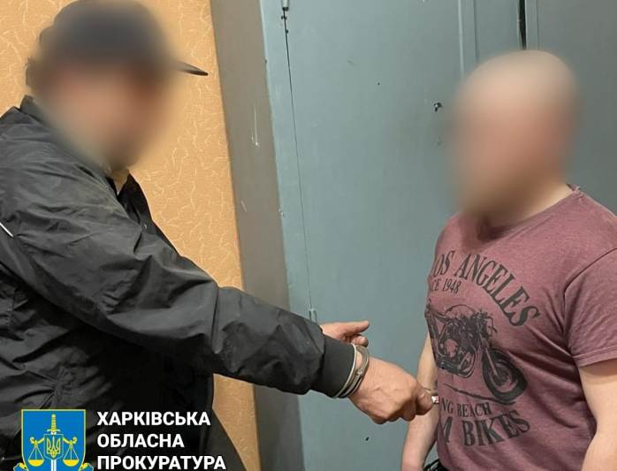 Харьковчанин пырнул коммунальщика ножом за сделанное замечание
