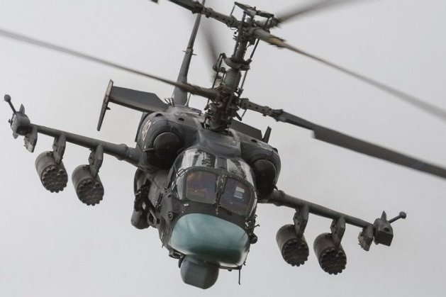 В Харьковской области сбит российский вертолет (видео)