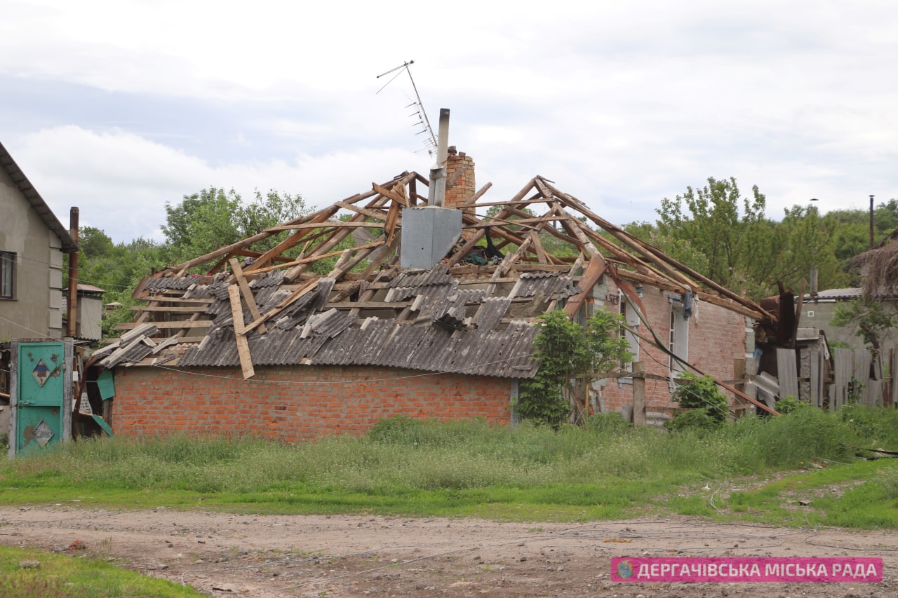 Русская Лозовая после боев и обстрелов: фото