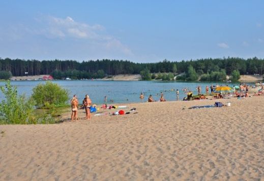В воде могут быть мины: харьковчан призывают не ходить на городские пляжи (видео)