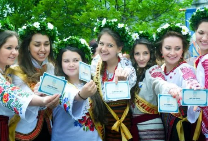 Харьковские выпускники смогут получить аттестаты в Мерефе и Песочине