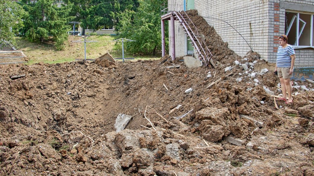 Детский лагерь в Харьковской области после обстрела: фоторепортаж