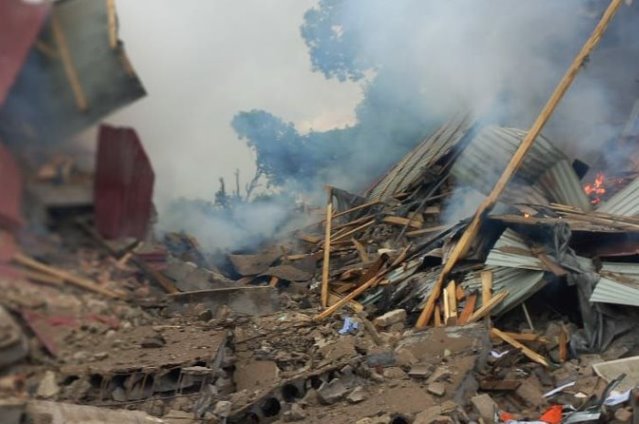 В Золочеве прямым попаданием российской ракеты разрушен жилой дом (фото)