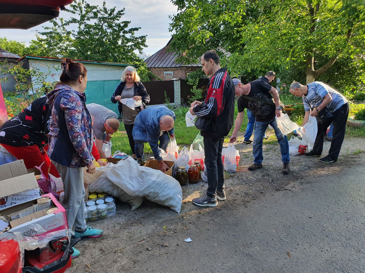 Волонтеры Гуманитарного Хаба Харьковской ТЭЦ-5 доставили  помощь в опасные районы Харькова