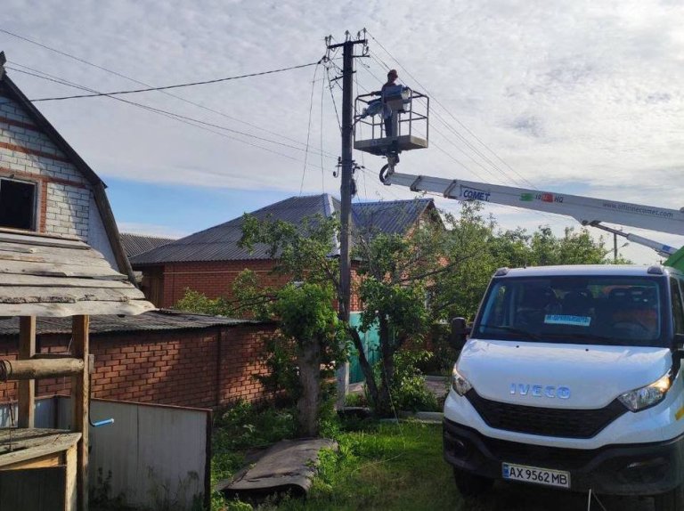В Чугуеве возобновили электроснабжение после обстрелов